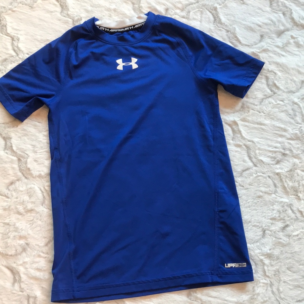 Under Armour fitted heat gear shirt